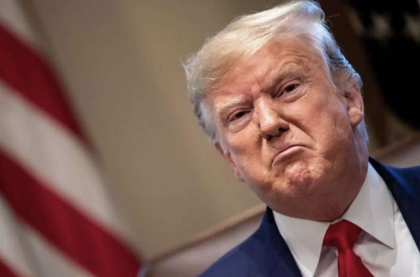 Трамп вимагає від Ірану "беззастережної капітуляції" та пригрозив аятолі