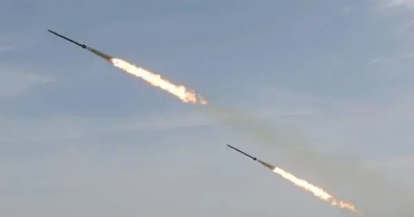 Вночі Росія атакувала Львів безпілотниками і крилатими ракетами