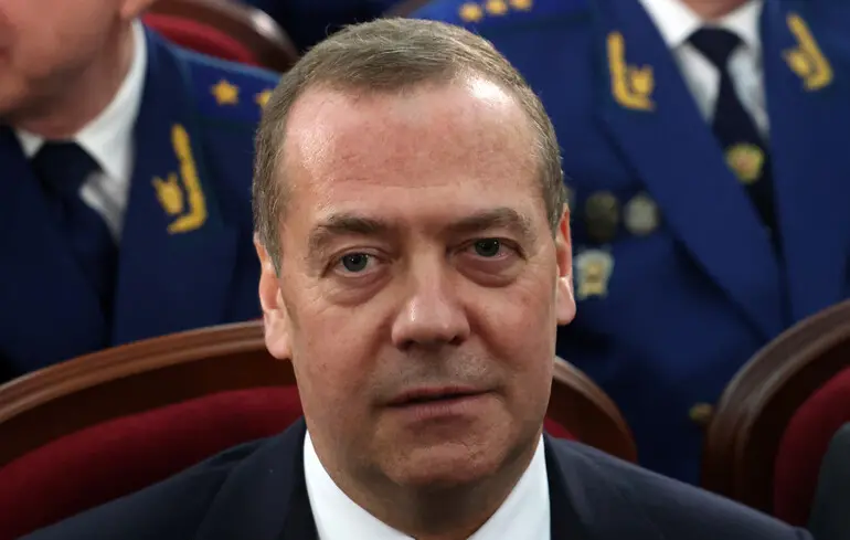 Мєдведєв знову агресивно висловився про Україну та ЄС: аналітики пояснили, яка його мета