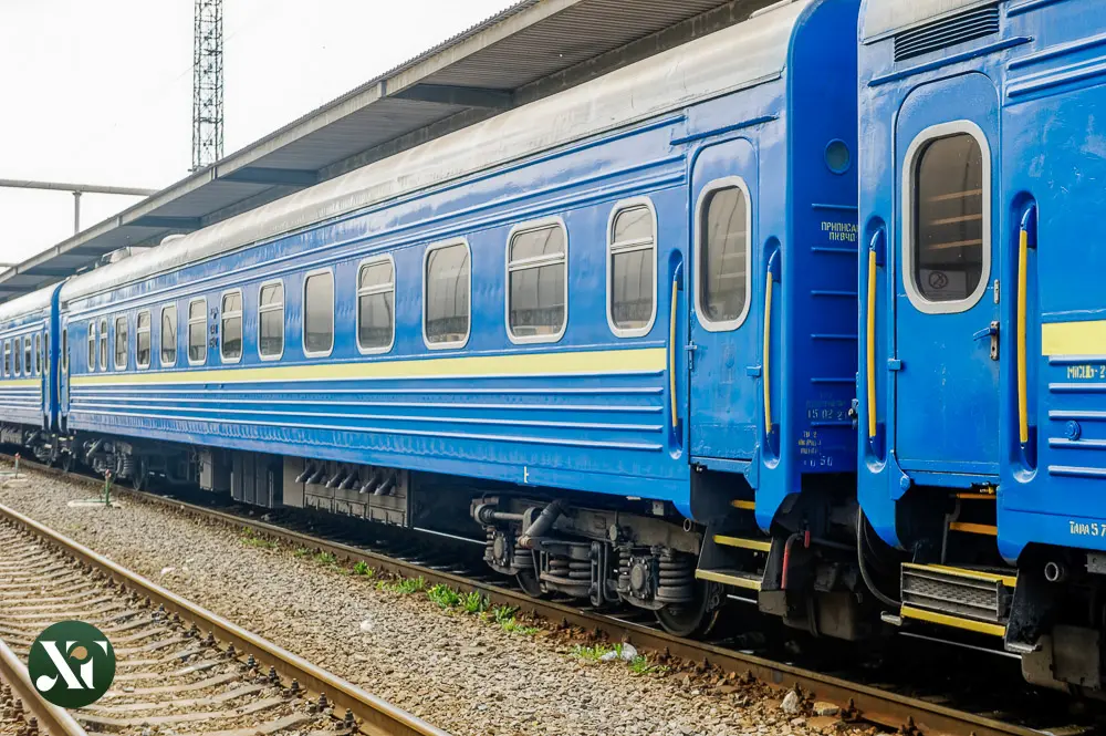 Укрзалізниця змінює маршрут руху поїздів через Лозову внаслідок російського обстрілу вокзалу