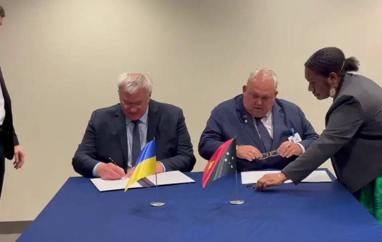 Україна та Папуа Нова Гвінея встановили дипломатичні відносини