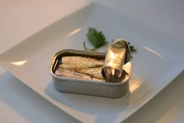 Більше шкоди, ніж користі: які рибні консерви краще ніколи не купувати