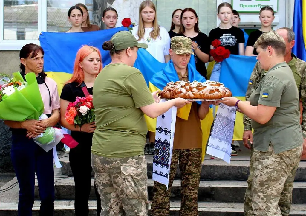 «Перед обміном стали краще годувати»: на Савранщині зустрічали з полону українського захисника