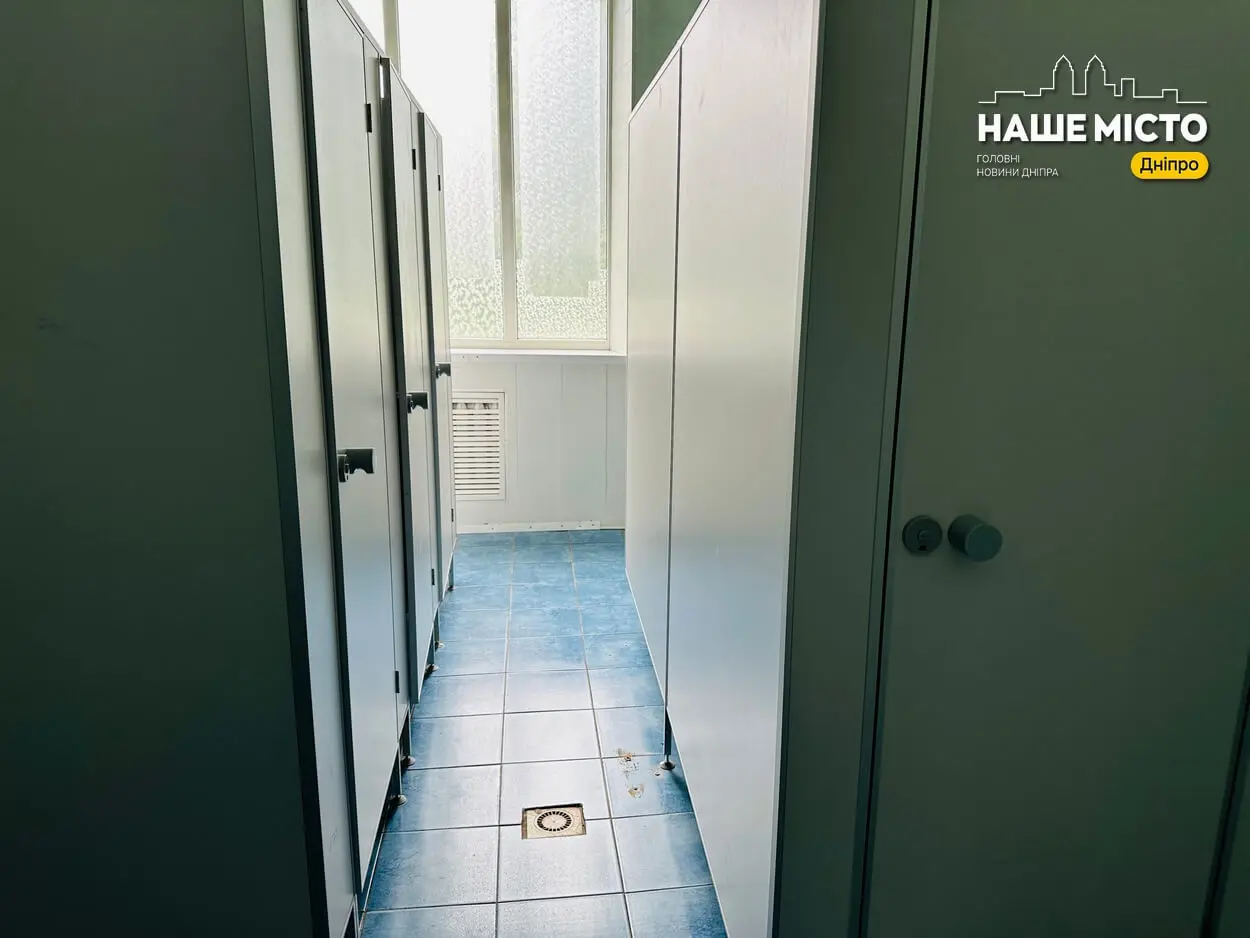 У Дніпрі модернізують шкільні санвузли відповідно до санітарного регламенту