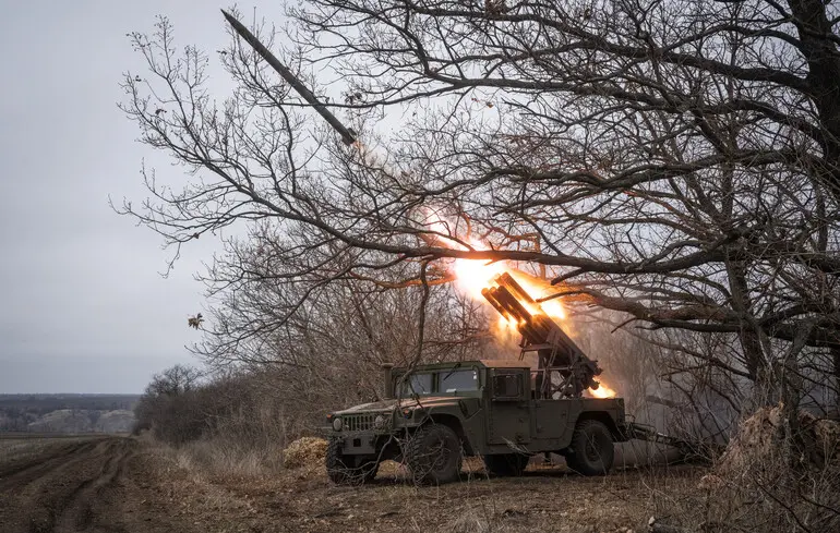 Мобілізація засуджених: чи можуть вони звільнитися зі служби