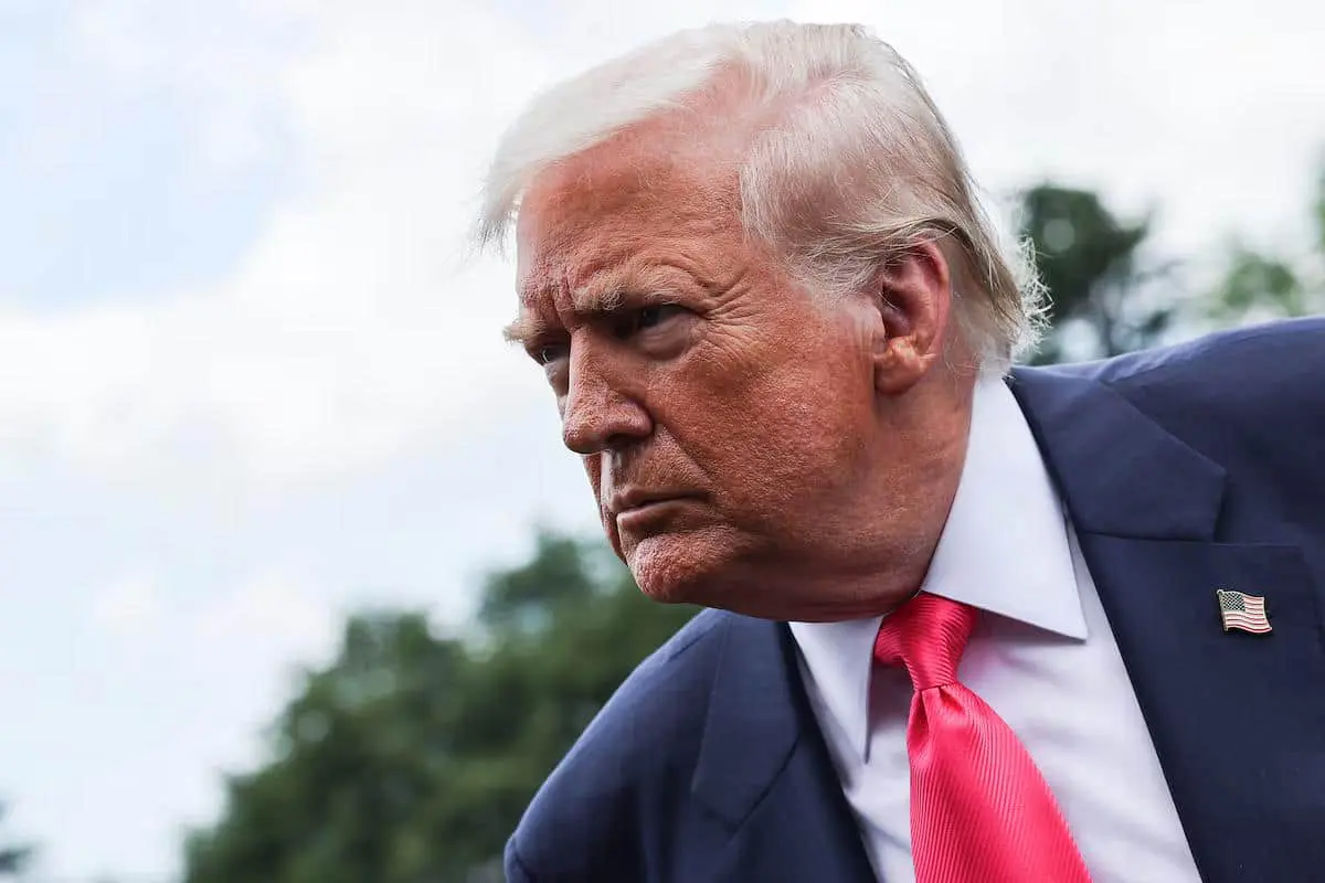 Трамп заявив, що не дасть Україні далекобійну зброю і проти ударів по Москві