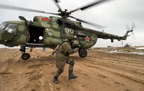 Білорусь розташує нову бригаду ССО біля кордонів України