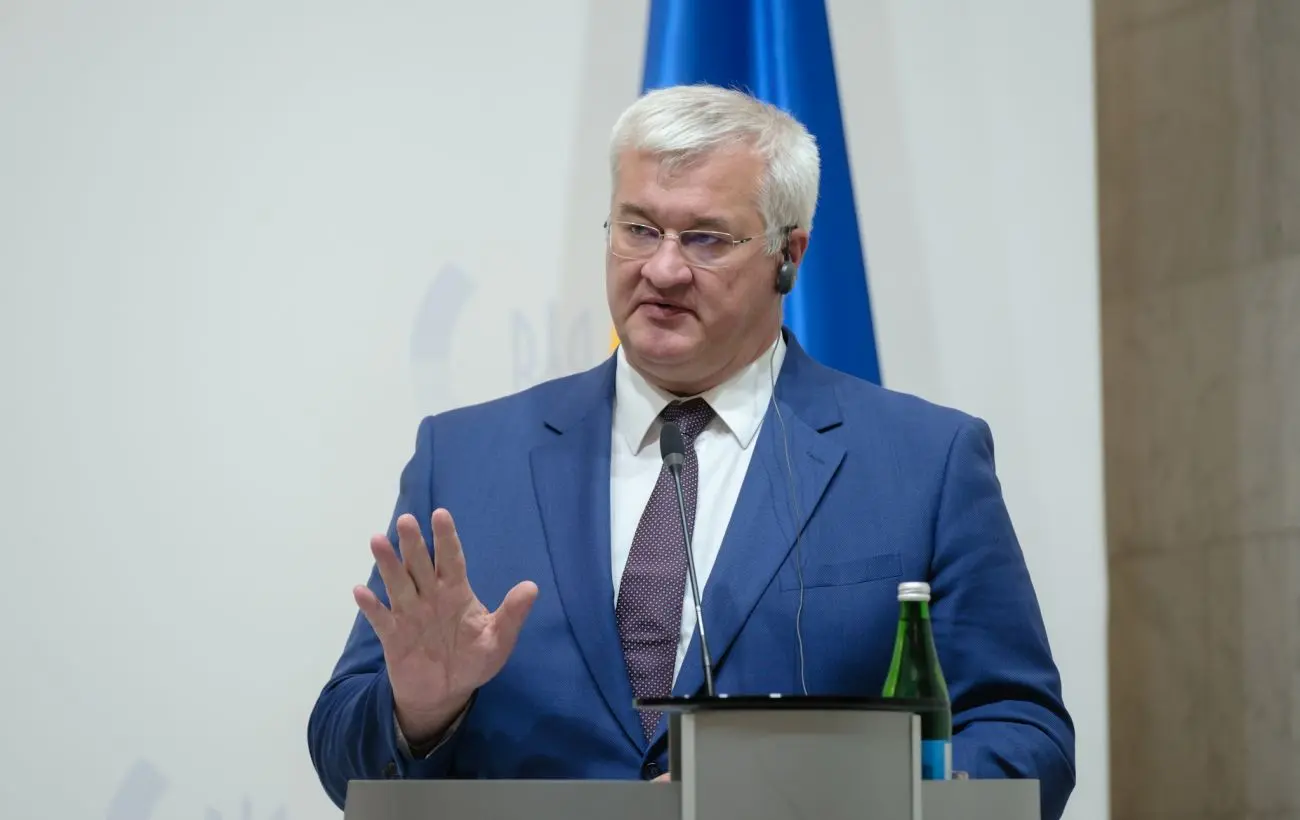 Україна готова купувати або орендувати системи ППО у партнерів, - Сибіга