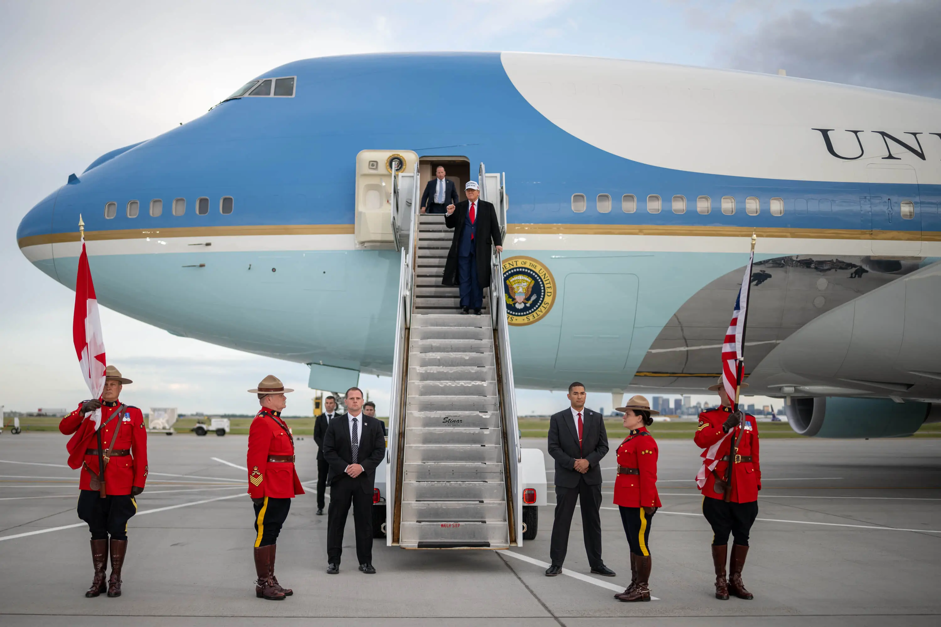 Трамп прибув до Канади, де пройде саміт G7