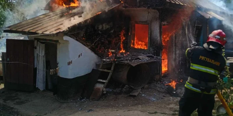 На Вінниччині рятувальники ліквідували 17 пожеж