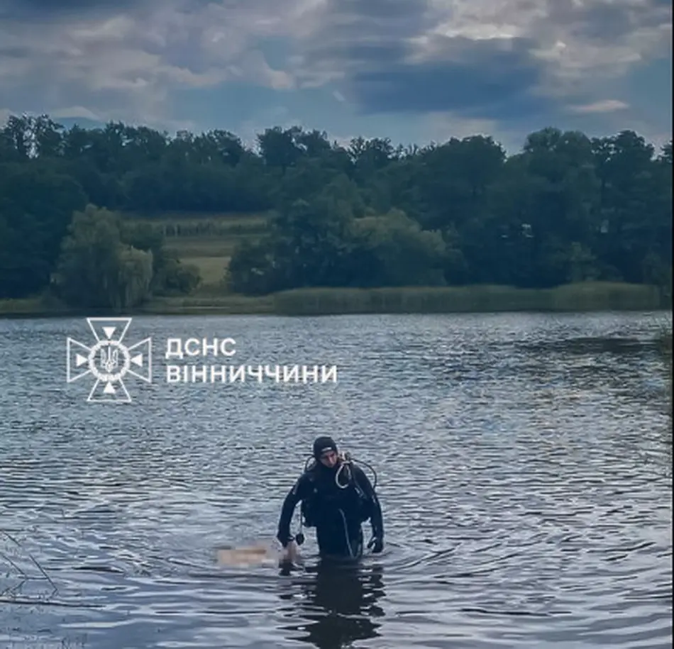 У селі на Вінниччині з водойми дістали тіло чоловіка