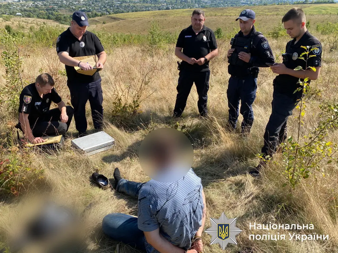 Вбивство школярів у Шаргороді: подробиці затримання підозрюваного