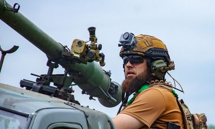 Силы ПВО сбили более 100 беспилотников. Запущена была и другая цель