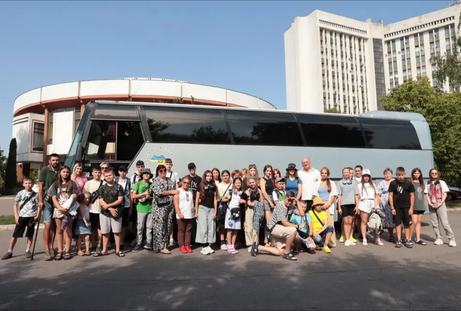 Вінницькі діти вирушили у незабутню подорож до Чехії!