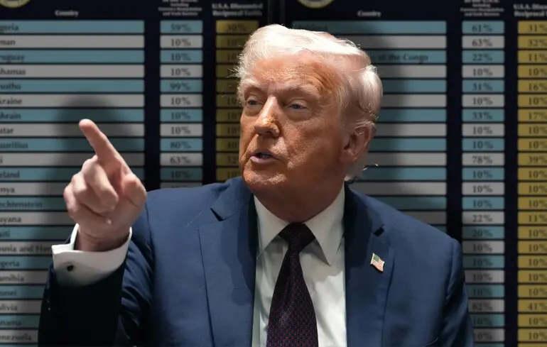 ЄС заперечує готовність поступитися Трампу у питанні базового мита в 10%