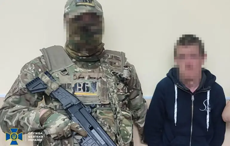 СБУ затримала коригувальника російських обстрілів Костянтинівки