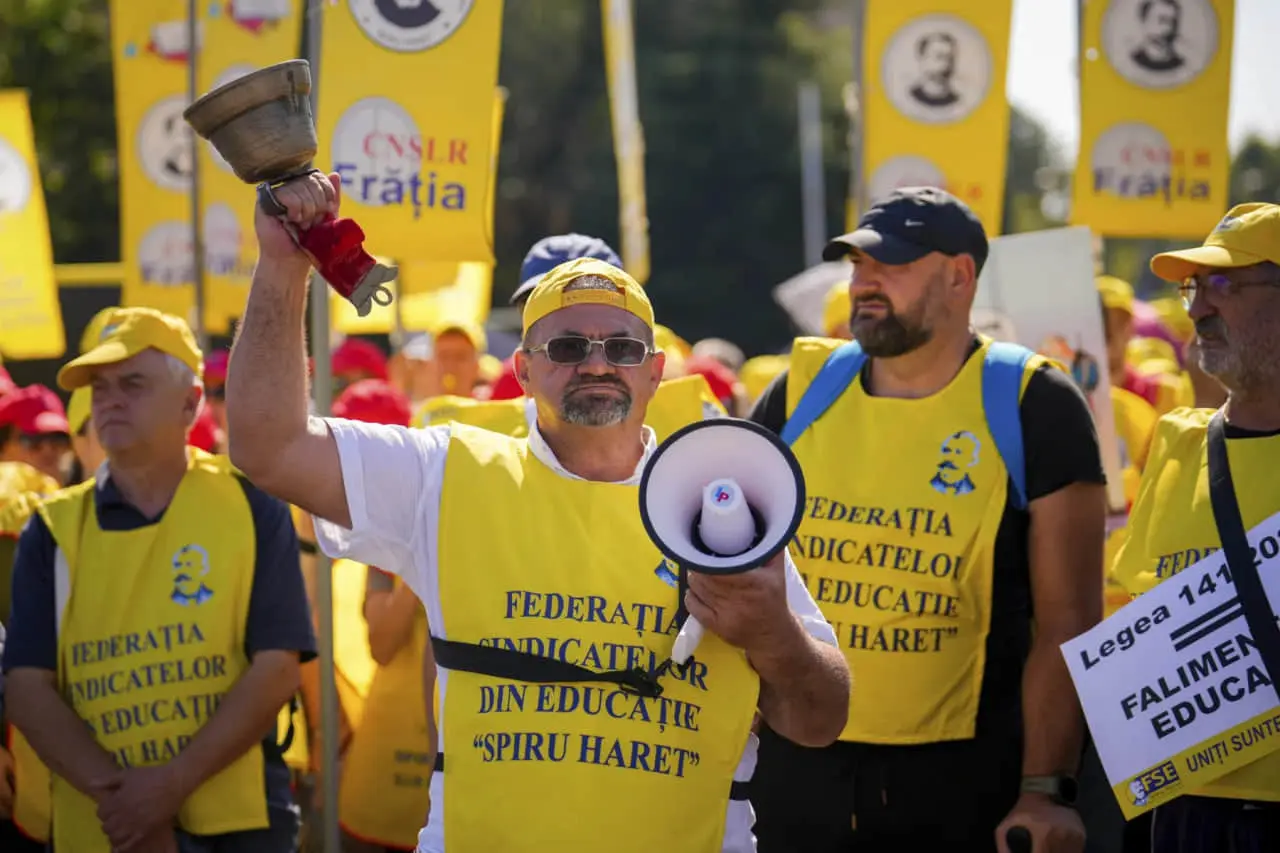 У Румунії - протест вчителів проти планів скорочення дефіциту
