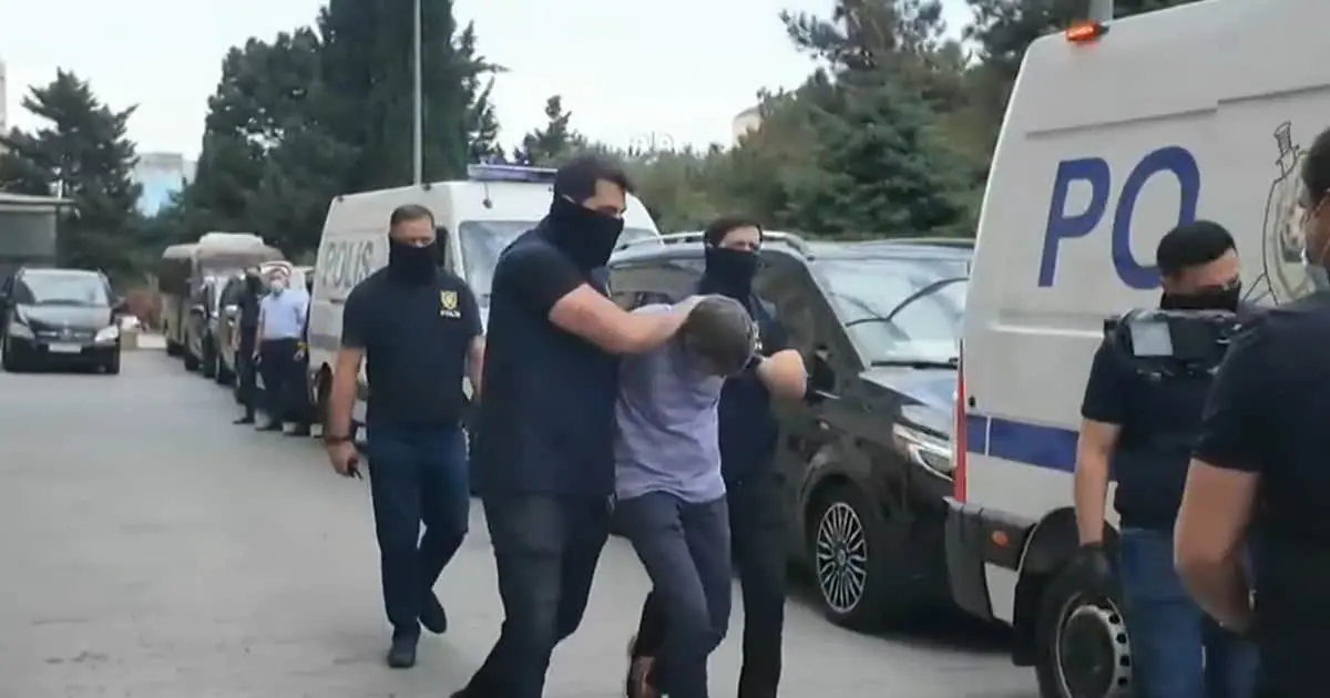 Баку кидає виклик РФ, реакція на "референдум" Орбана, головування Данії в ЄС: новини дня