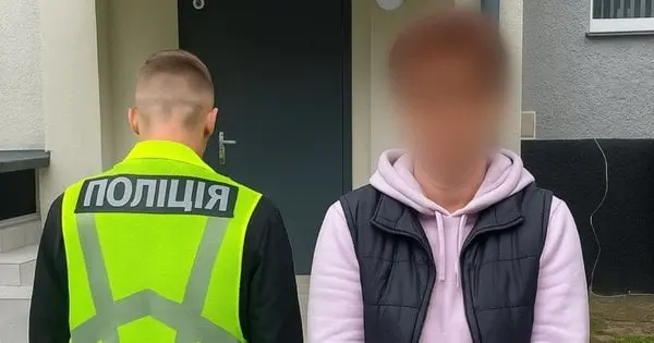 Поліція затримали контрабандистку, яка завозила з ЄС психотропи за рецептами лікарок з Ужгорода