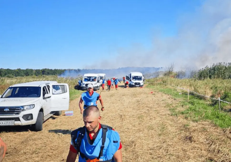 На Чернігівщині внаслідок балістичної атаки рф загинули двоє працівників гуманітарної місії з розмінування