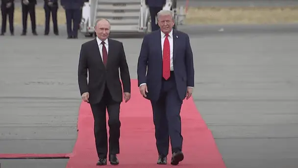Читання по губах: що говорили Трамп і Путін на зустрічі в Анкориджі