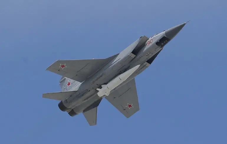 Росія випустила по Україні 280 дронів та ракет, серед них — "Кинджали" та "Калібри"