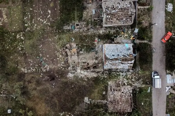 Росіяни мають просування у бік важливого міста: деталі від ЗСУ