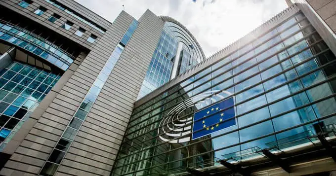 В Європарламенті вийшла з ладу система охолодження на тлі сильної спеки