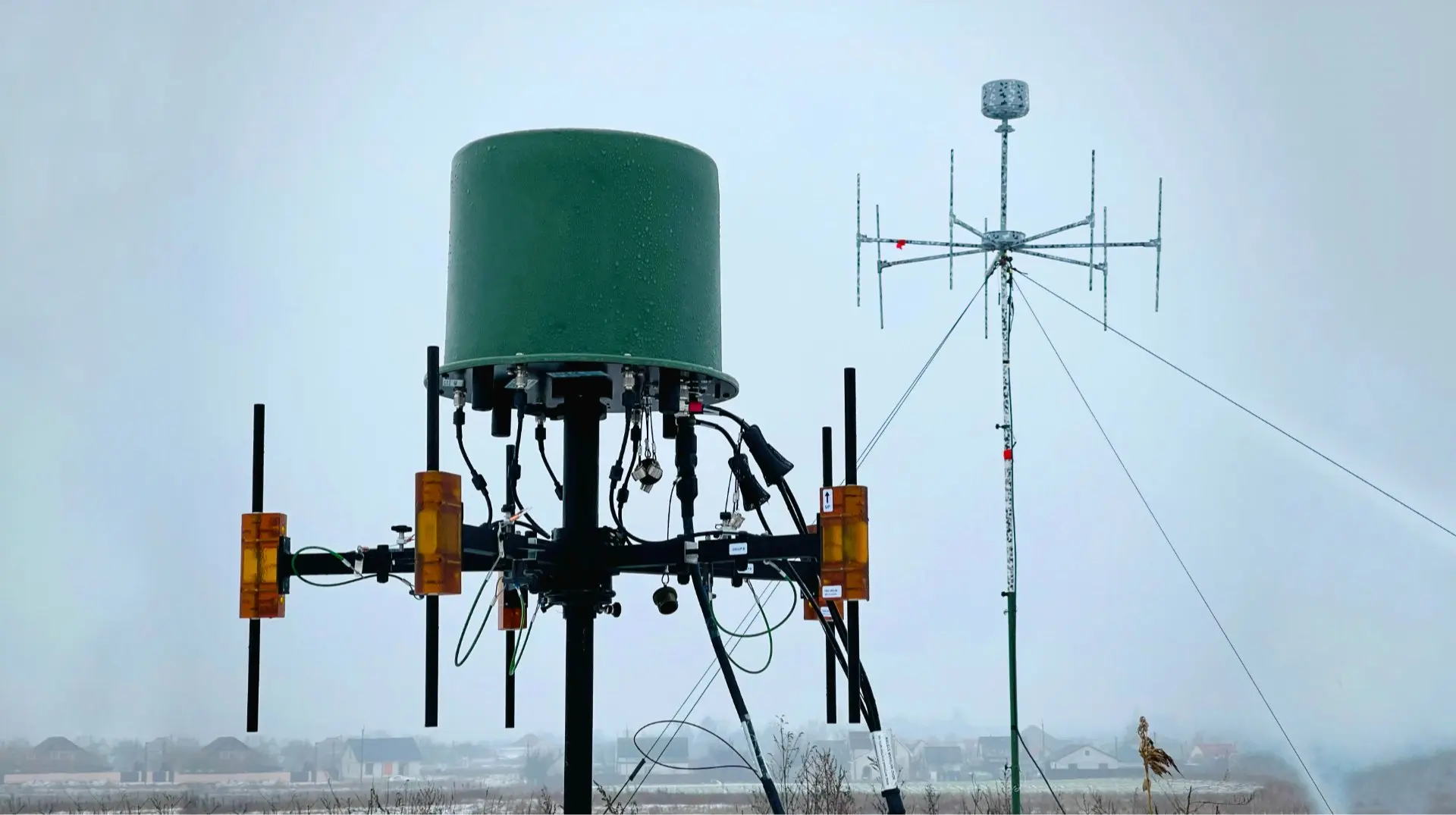 FPV-дрони атакують жителів Нікополя, Херсона та інших фронтових міст. Чи може РЕБ їх захистити?