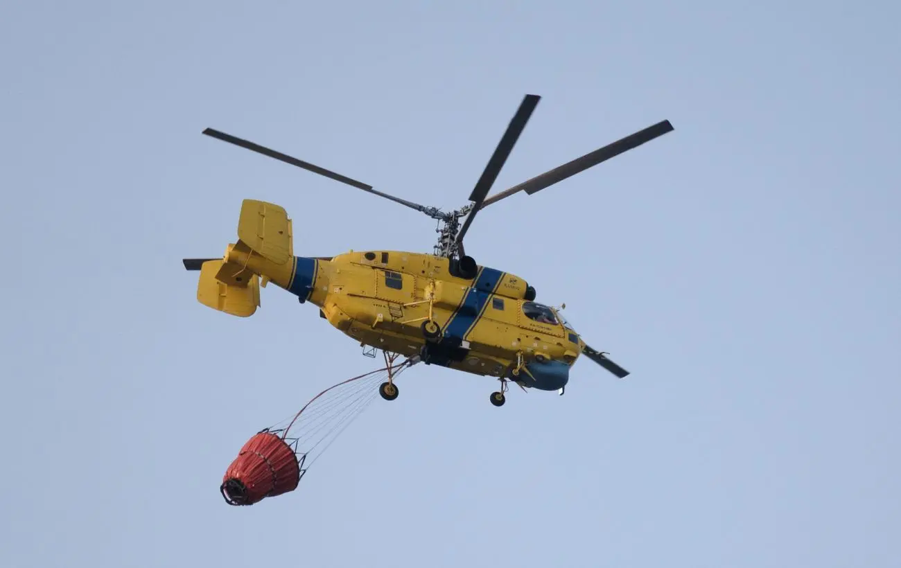 У Києві до ліквідації наслідків обстрілу залучили авіацію ГУР (відео)