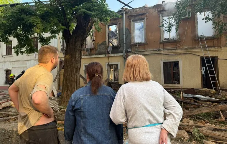 Відновленню не підлягають: в Олесі знесуть кілька будинків, уражених "шахедами"