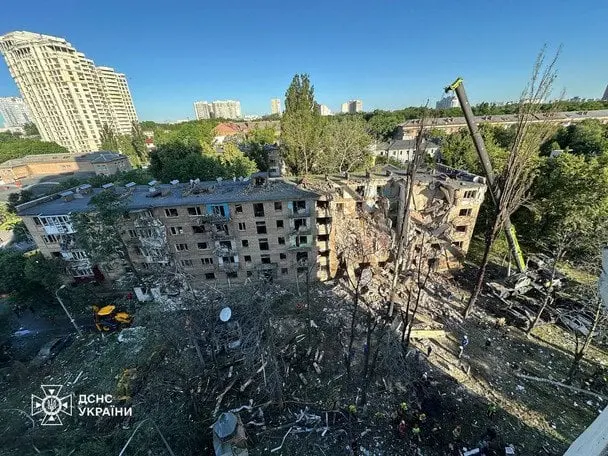 Атака Росії на Київ: стали відомі деталі про жертв та постраждалих