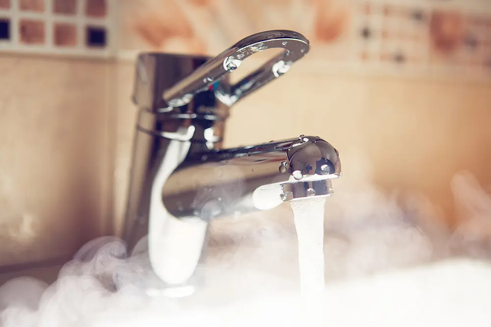 У Харкові подекуди може бути відсутня гаряча вода внаслідок нічного обстрілу