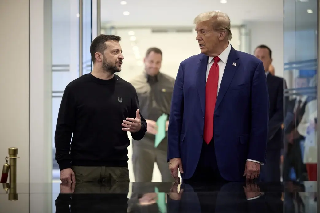 WSJ: Трамп заверил Зеленского, что США будут помогать Украине "столько, сколько смогут"