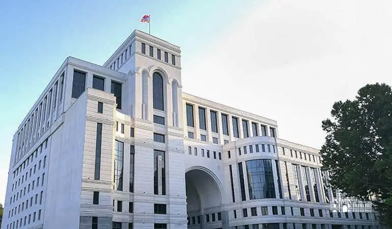 Вірменія оголосила Росії протест через втручання у внутрішні справи
