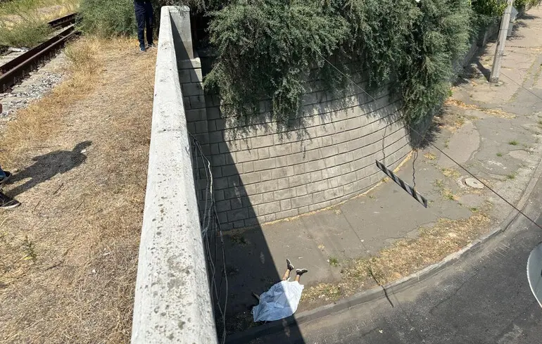 У Миколаєві чоловік стрибнув із мосту під час втечі від працівників ТЦК