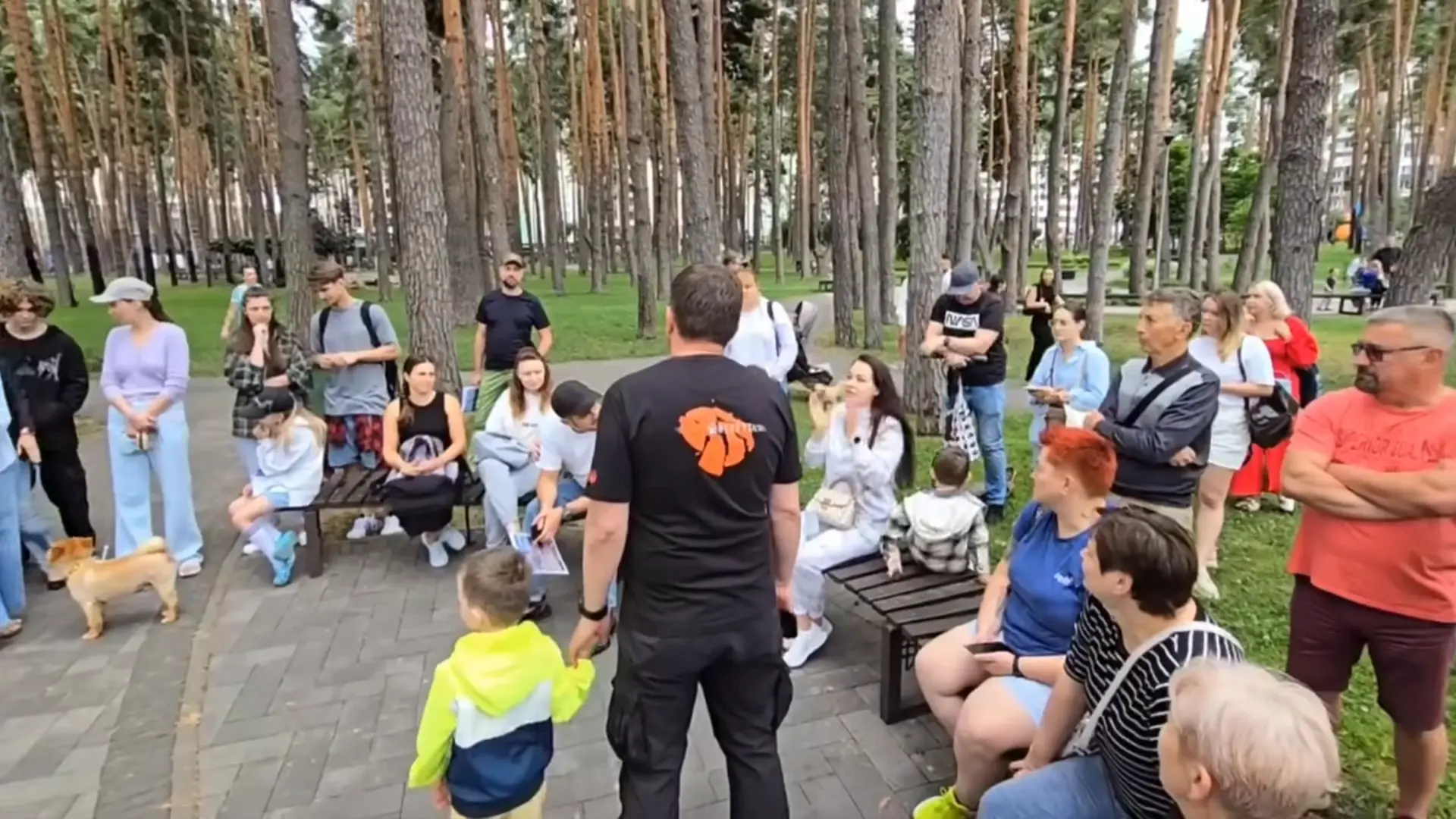 В Ірпені збирали підписи проти роздрібної торгівлі в Центральному парку, – Маркушин