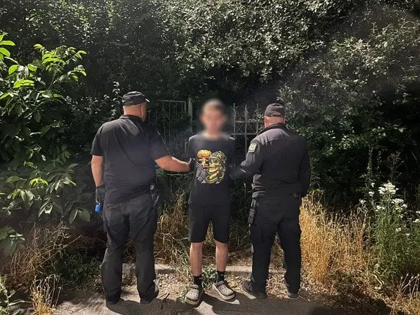 Юнак зі Львова втринадцяте намагався втекти за кордон: затримали на "Тисі"