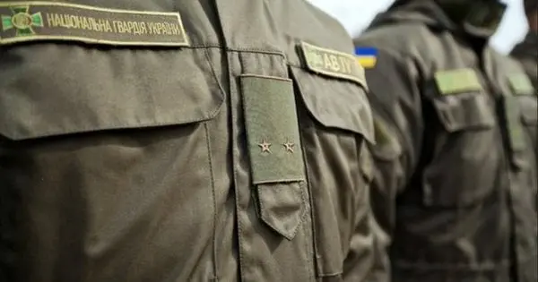 У центрі Франківська п’яні перехожі побили нацгвардійця