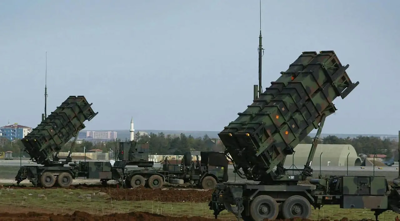 Нідерланди готові зробити "істотний внесок" у поставки Україні Patriot