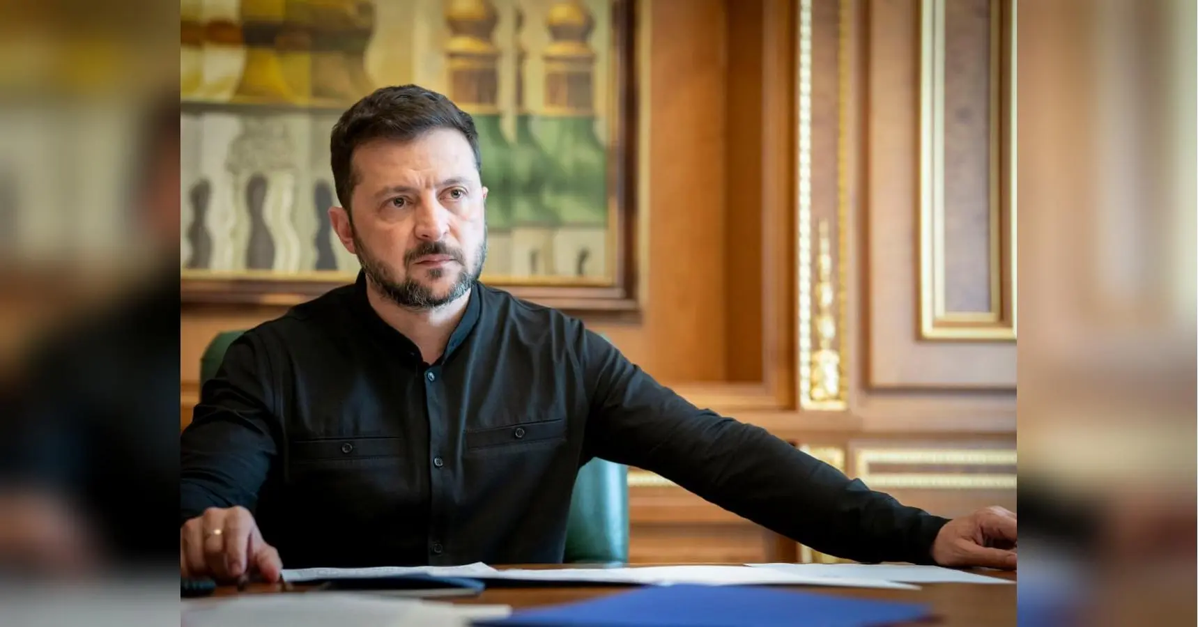 Поважаю думку суспільства: Зеленський відреагував на протести щодо незалежності НАБУ і САП