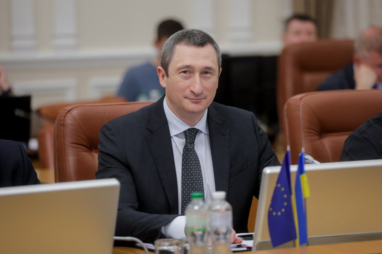 Министр Чернышев вернулся в Украину из командировки
