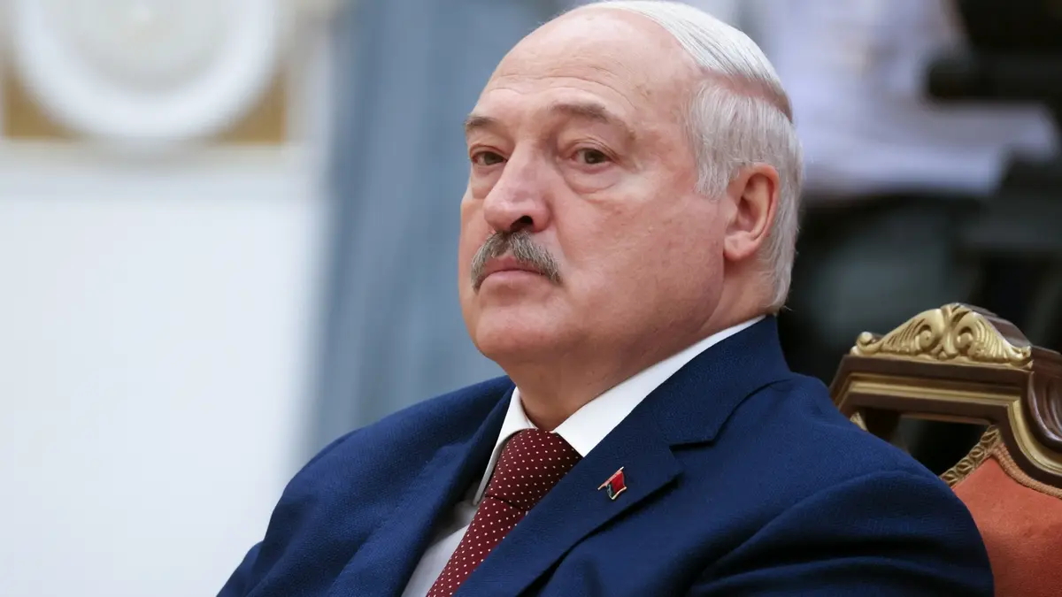 Rzeczpospolita: Лукашенко готов освободить политзаключенных, если США смягчат санкции