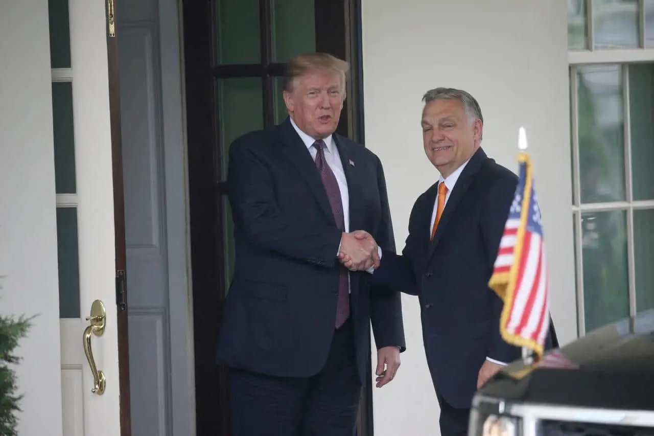 США скасували запроваджені за Байдена обмеження на безвізові поїздки для Угорщини