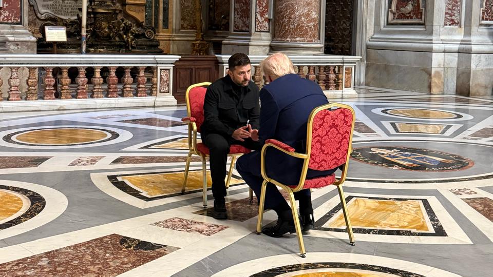 У Зеленского заявили о подготовке ко встрече с Трампом на саммите G7