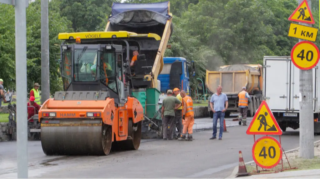Треба в 5-6 разів більше: Кулеба про недостатнє фінансування доріг у проєкті бюджету-2026