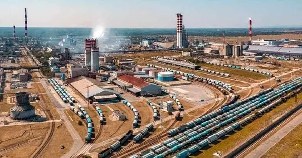 Вночі ударні дрони атакували два хімічних підприємства в Росії