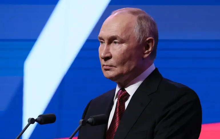 Путін правий, що час для України спливає. Але він може спливати і для нього — Bloomberg
