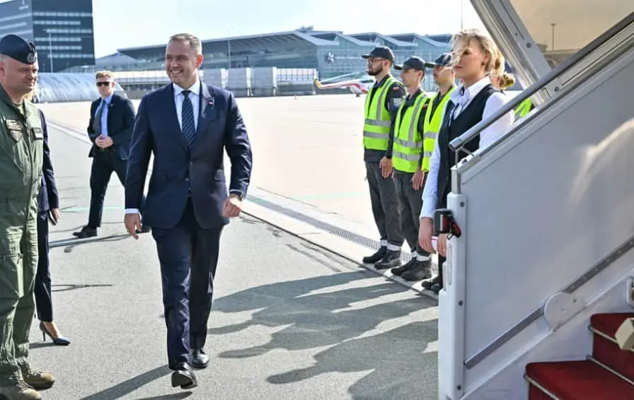 У Навроцького прокоментували, чому не запросили на перемовини з Трампом нікого з МЗС