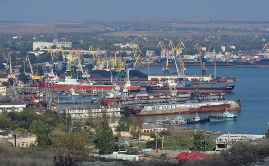 Окупаційна влада Криму домовляється з китайським бізнесом про будівництво порту і залізниці: подробиці